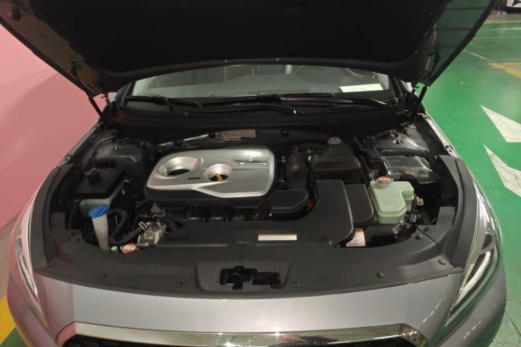 Used Hyundai Sonata 2016 2.0L Hybrid HS Leading Edition Engine Bay