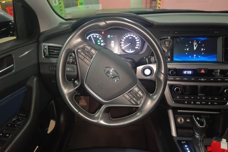 Used Hyundai Sonata 2016 2.0L Hybrid HS Leading Edition Steering Wheel