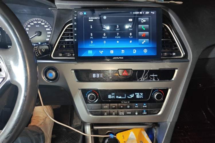 Used Hyundai Sonata 2016 2.0L Hybrid HE Smart Version Audio And AC Panel