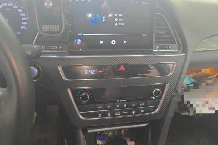 Used Hyundai Sonata 2016 2.0L Hybrid HE Smart Version Audio And AC Panel