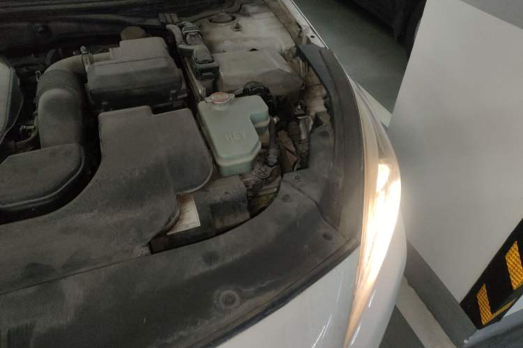 Used Hyundai Sonata 2016 2.0L Hybrid HS Leading Edition Engine Bay Left