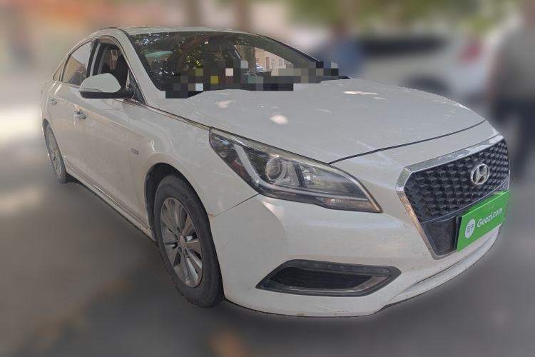 Used Hyundai Sonata 2016 2.0L Hybrid HE Smart Version Front Right 45 Deg