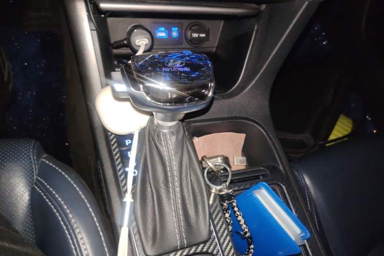 Used Hyundai Sonata 2016 2.0L Hybrid HS Leading Edition Gear Lever