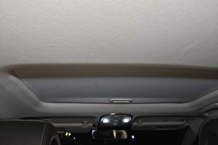 Used Hyundai Sonata 2016 2.0L Hybrid HE Smart Version Headliner