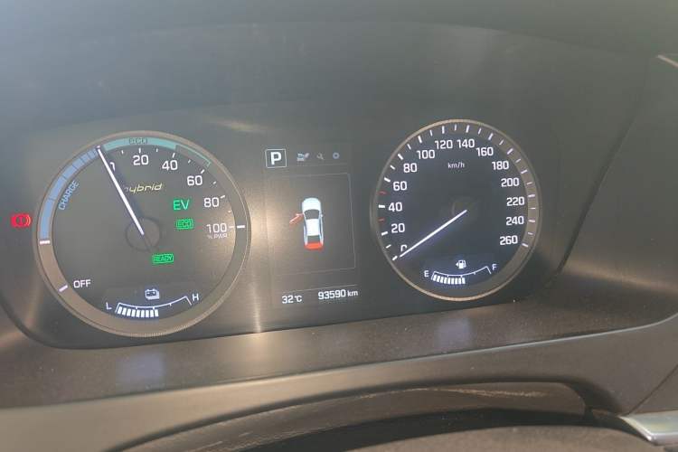 Used Hyundai Sonata 2016 2.0L Hybrid HE Smart Version Instrument Cluster