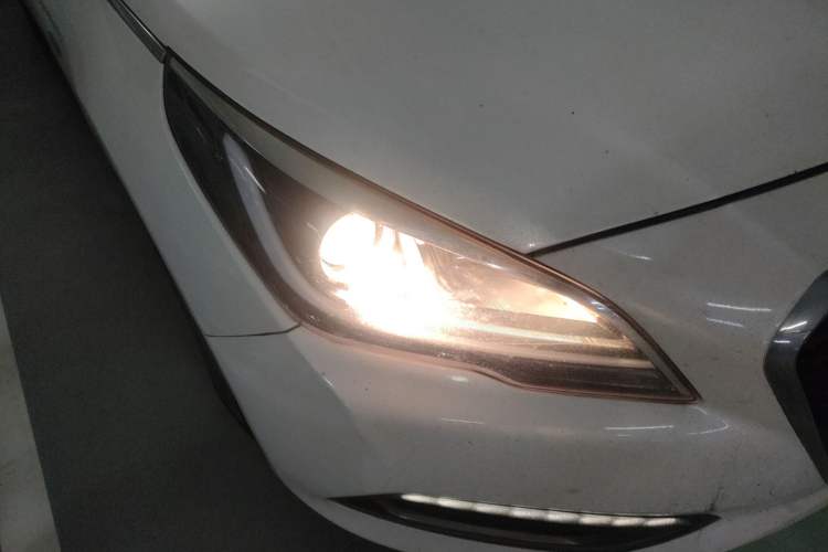 Used Hyundai Sonata 2016 2.0L Hybrid HS Leading Edition Right Front Headlight