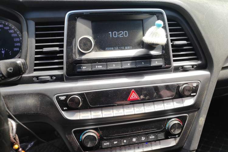 Used Hyundai Sonata 2017 2.0L GLS Smart Model Audio And AC Panel