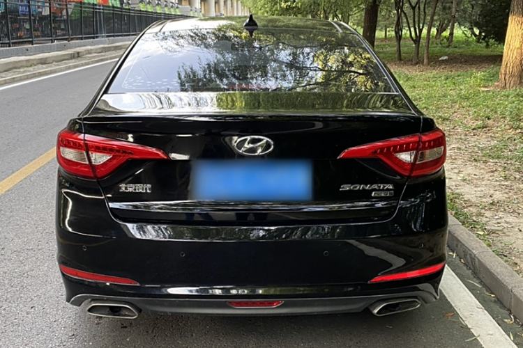 Used Hyundai Sonata 2017 2.4L DLX Premium Model Exterior 4