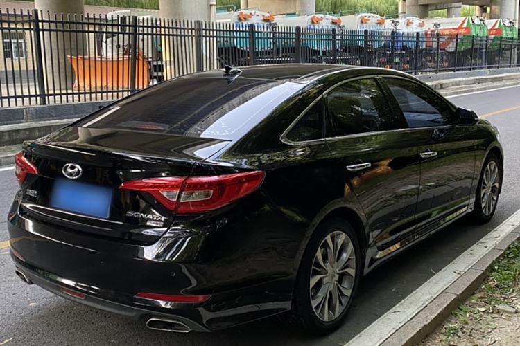 Used Hyundai Sonata 2017 2.4L DLX Premium Model Exterior 5