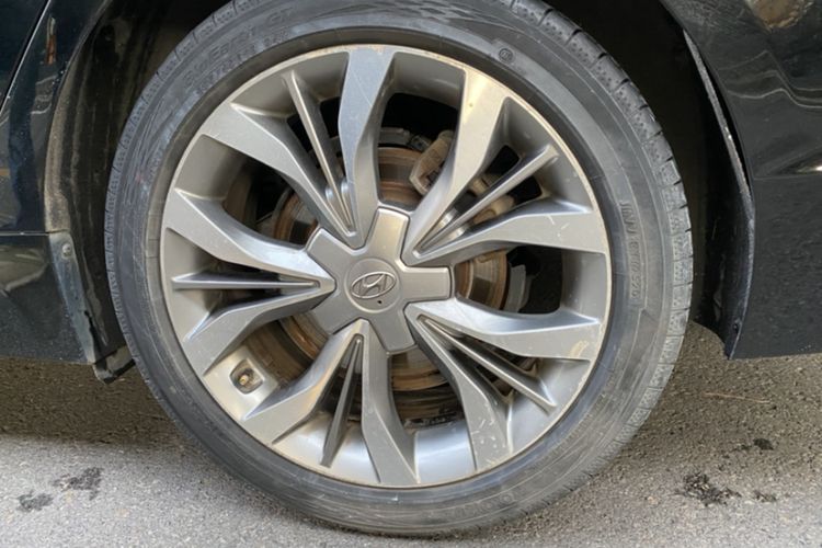 Used Hyundai Sonata 2017 2.4L DLX Premium Model Exterior 6