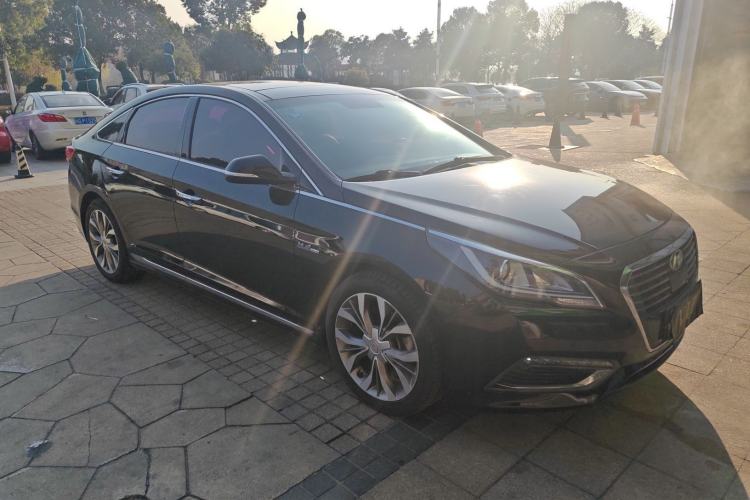 Used Hyundai Sonata 2017 1.6T GLX Leading Model Front Right 45 Deg