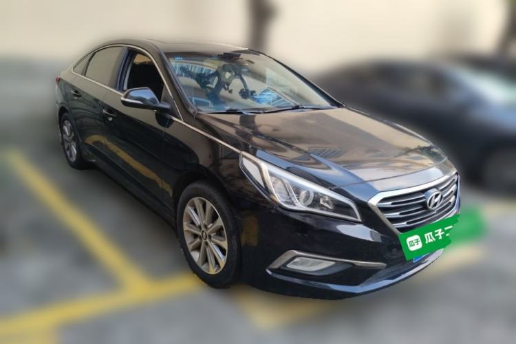 Used Hyundai Sonata 2017 2.0L GLS Smart Model Front Right 45 Deg