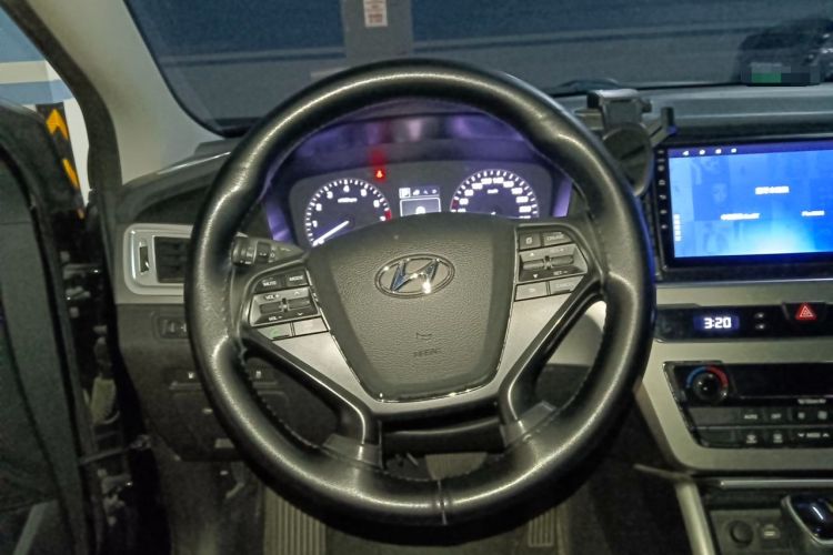 Used Hyundai Sonata 2017 2.0L GLS Smart Model Steering Wheel