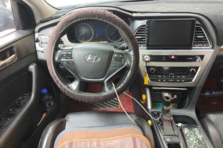 Used Hyundai Sonata 2017 2.0L GLS Smart Model Steering Wheel