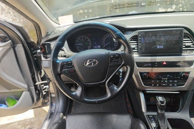 Used Hyundai Sonata 2017 2.0L GLS Smart Model Steering Wheel