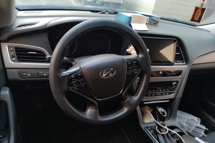 Used Hyundai Sonata 2017 2.0L GLS Smart Model Steering Wheel