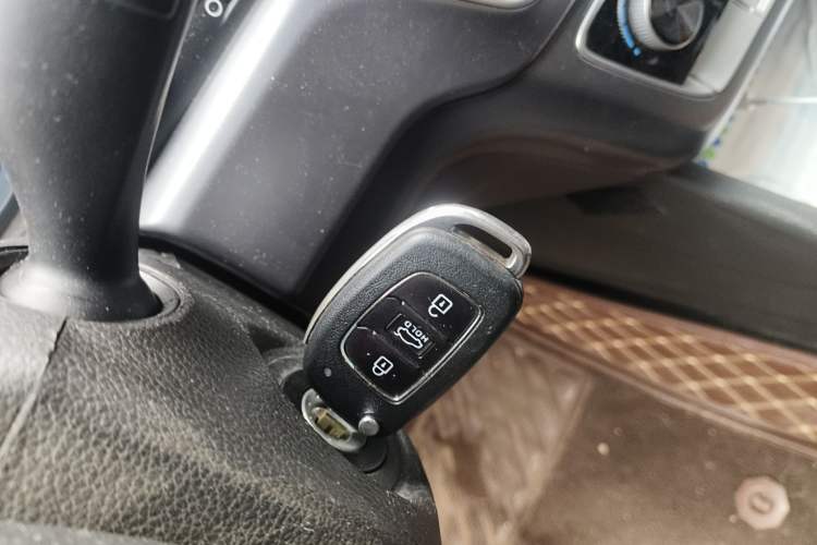 Used Hyundai Sonata 2017 2.0L GLS Smart Model Vehicle Key