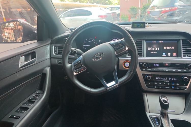Used Hyundai Sonata 2017 1.6T GLS Smart Model Steering Wheel
