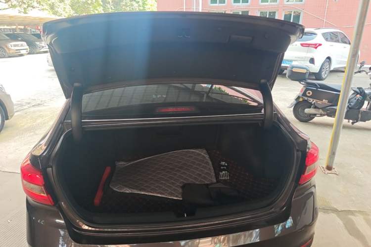 Used Hyundai Sonata 2017 1.6T GLS Smart Model Trunk