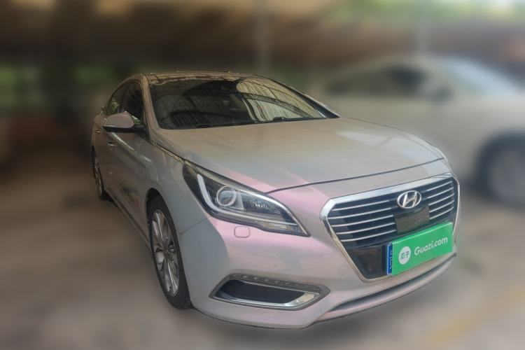 Used Hyundai Sonata 2017 1.6T DLX Prestige Model Front Right 45 Deg