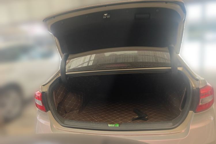 Used Hyundai Sonata 2017 1.6T DLX Prestige Model Trunk