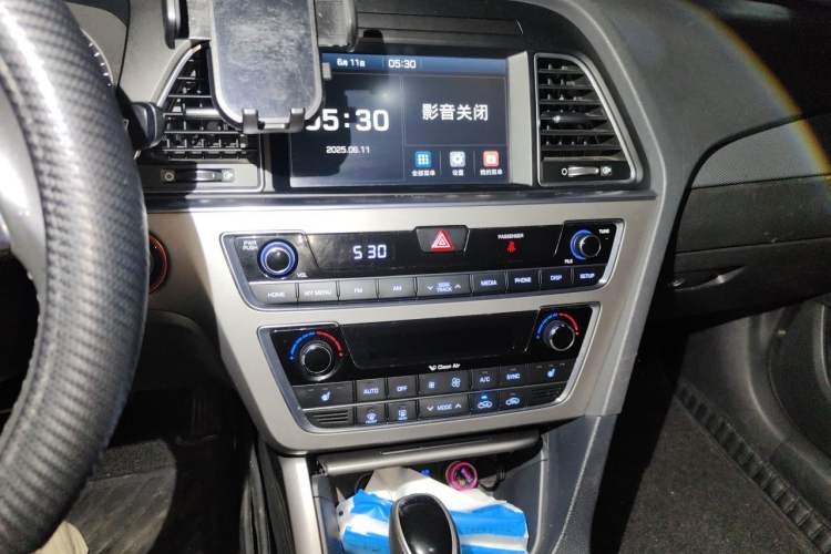 Used Hyundai Sonata 2017 1.6T GLS Smart Model Audio And AC Panel
