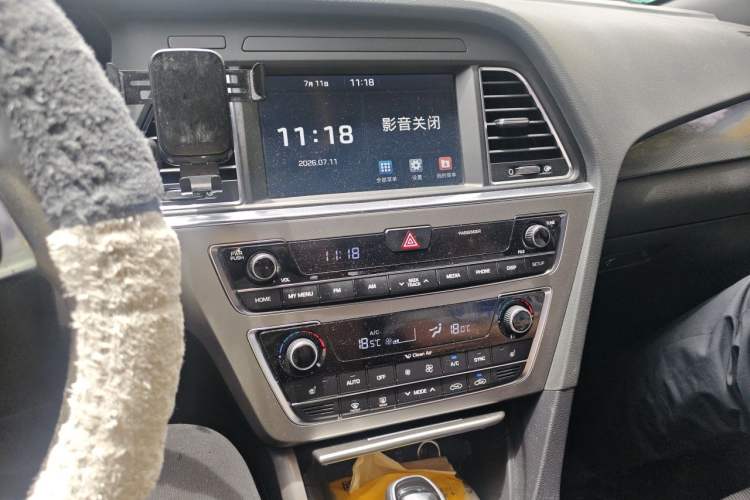 Used Hyundai Sonata 2017 1.6T GLS Smart Model Audio And AC Panel