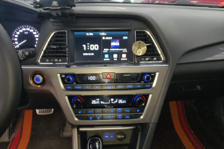 Used Hyundai Sonata 2017 1.6T GLS Smart Model Audio And AC Panel
