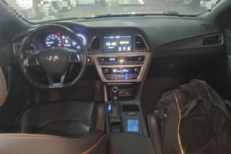 Used Hyundai Sonata 2017 1.6T GLS Smart Model Center Console