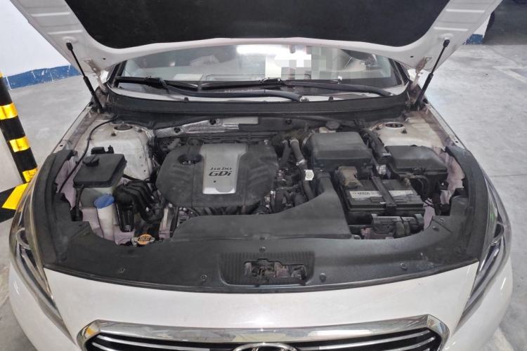 Used Hyundai Sonata 2017 1.6T GLX Leading Model Engine Bay