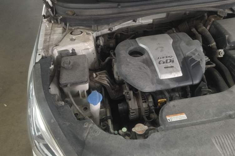 Used Hyundai Sonata 2017 1.6T GLS Smart Model Engine Bay Right