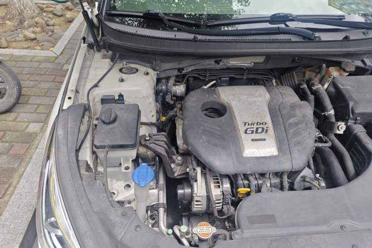 Used Hyundai Sonata 2017 1.6T GLS Smart Model Engine Bay Right