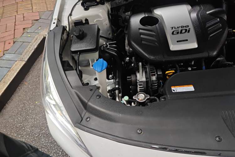 Used Hyundai Sonata 2017 1.6T GLS Smart Model Engine Bay Right