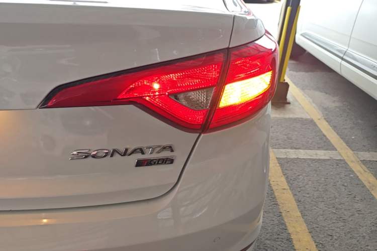 Used Hyundai Sonata 2017 1.6T GLS Smart Model Exterior 3