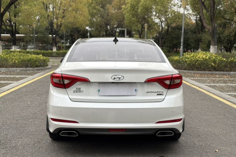 Used Hyundai Sonata 2017 2.4L DLX Premium Model Exterior 4