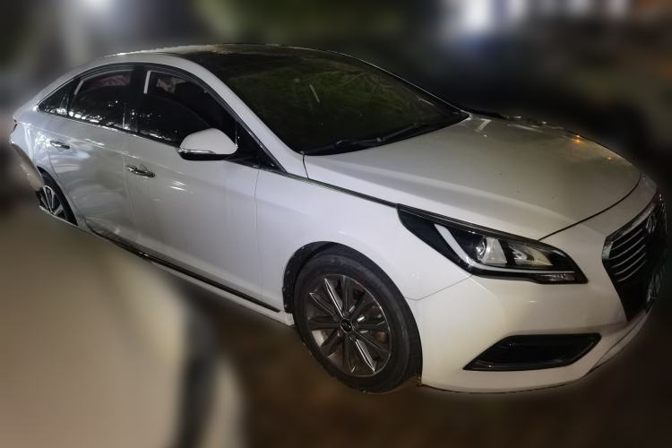 Used Hyundai Sonata 2017 1.6T GLS Smart Model Front Right 45 Deg
