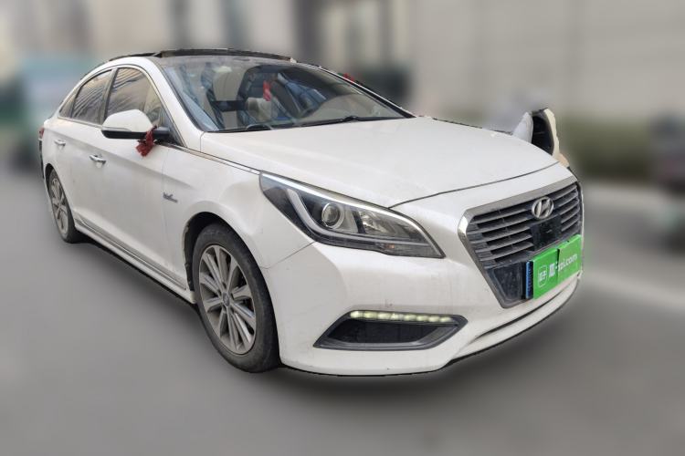 Used Hyundai Sonata 2017 1.6T GLS Smart Model Front Right 45 Deg