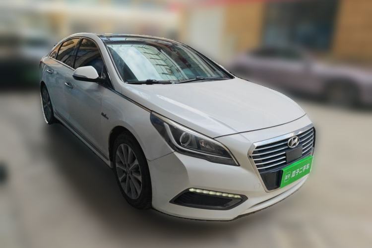 Used Hyundai Sonata 2017 1.6T GLS Smart Model Front Right 45 Deg
