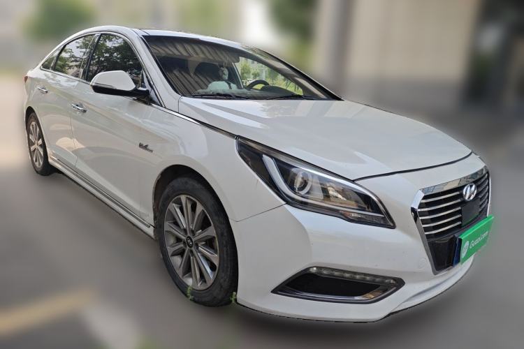Used Hyundai Sonata 2017 1.6T GLS Smart Model Front Right 45 Deg