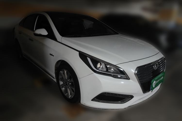 Used Hyundai Sonata 2017 1.6T GLS Smart Model Front Right 45 Deg