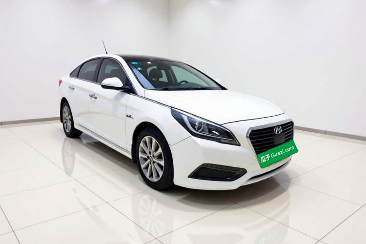 Used Hyundai Sonata 2017 1.6T GLS Smart Model Front Right 45 Deg