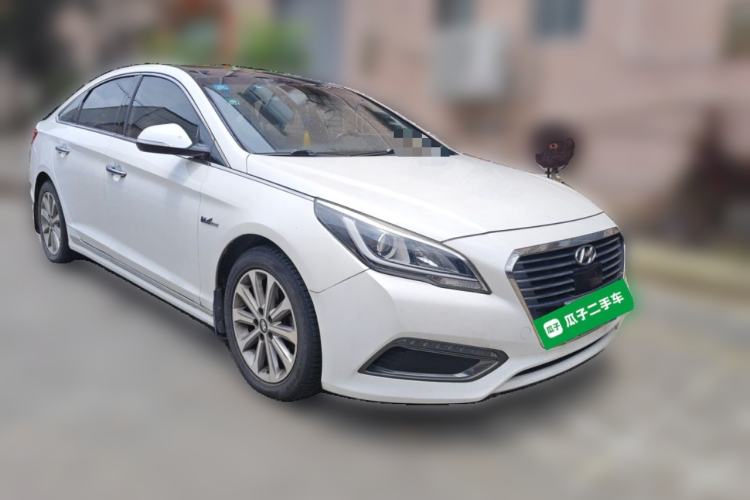 Used Hyundai Sonata 2017 1.6T GLS Smart Model Front Right 45 Deg