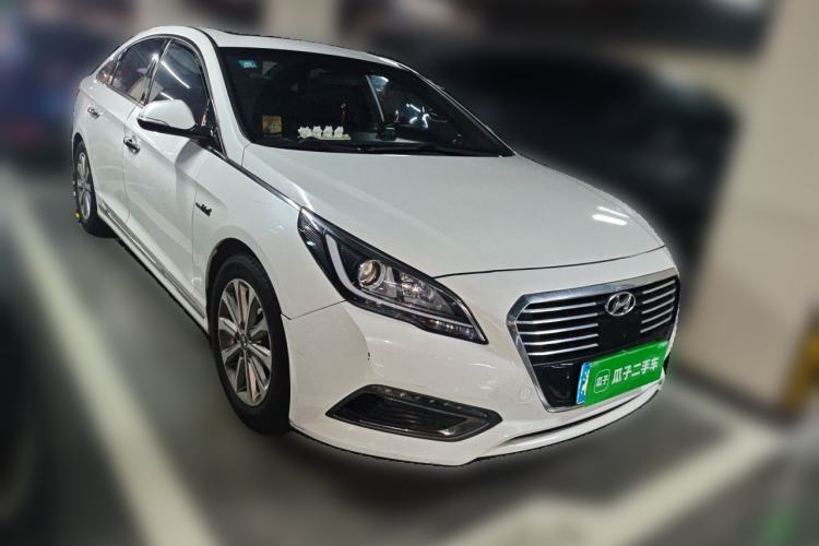 Used Hyundai Sonata 2017 1.6T GLS Smart Model Front Right 45 Deg