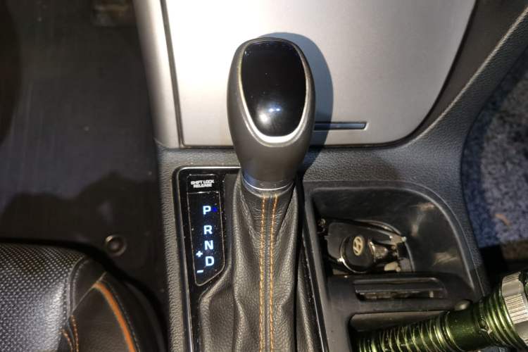 Used Hyundai Sonata 2017 1.6T GLS Smart Model Gear Lever