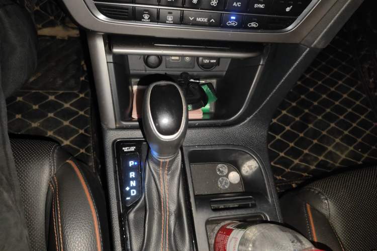Used Hyundai Sonata 2017 1.6T GLS Smart Model Gear Lever