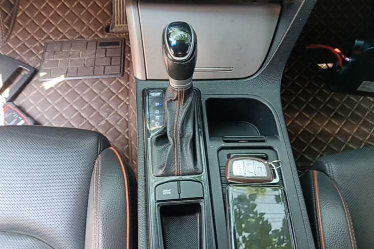 Used Hyundai Sonata 2017 1.6T GLS Smart Model Gear Lever