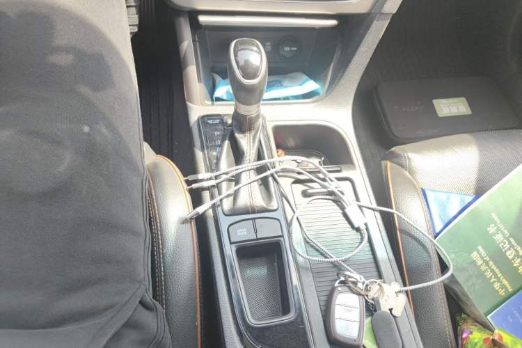 Used Hyundai Sonata 2017 1.6T GLS Smart Model Gear Lever