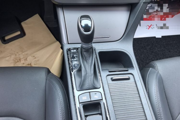 Used Hyundai Sonata 2017 2.4L DLX Premium Model Gear Lever