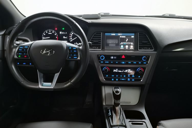 Used Hyundai Sonata 2017 1.6T GLS Smart Model Interior 2