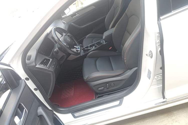 Used Hyundai Sonata 2017 1.6T GLX Leading Model Left Front Seat